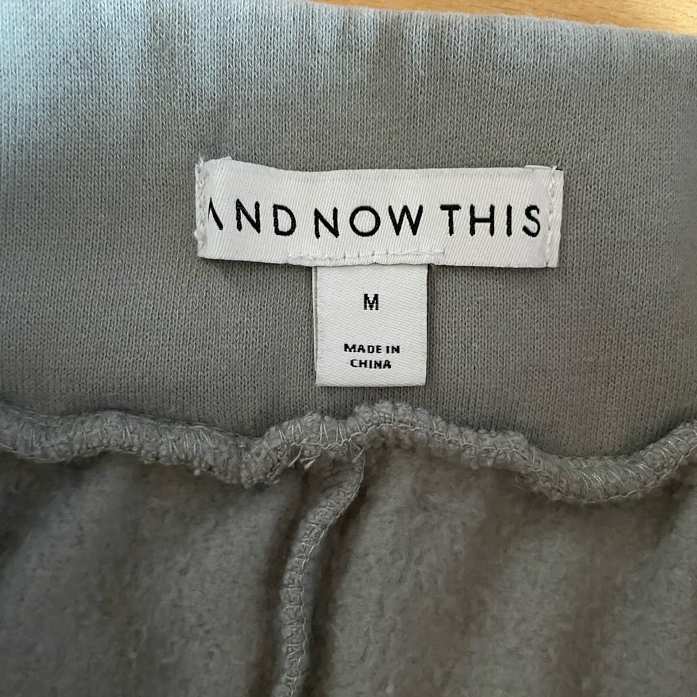 Super Cute And Now This Wide Leg High Rise Sweatpants - Sz M - Picture 7 of 9